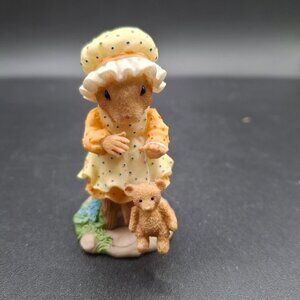 Vintage 1998 Enesco Priscillas Mouse Tales "Your Smile Tugs At My Heart Strings"